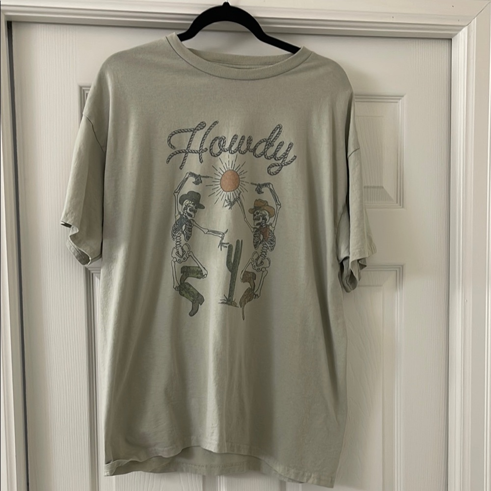 Howdy Graphic T-Shirt - beige